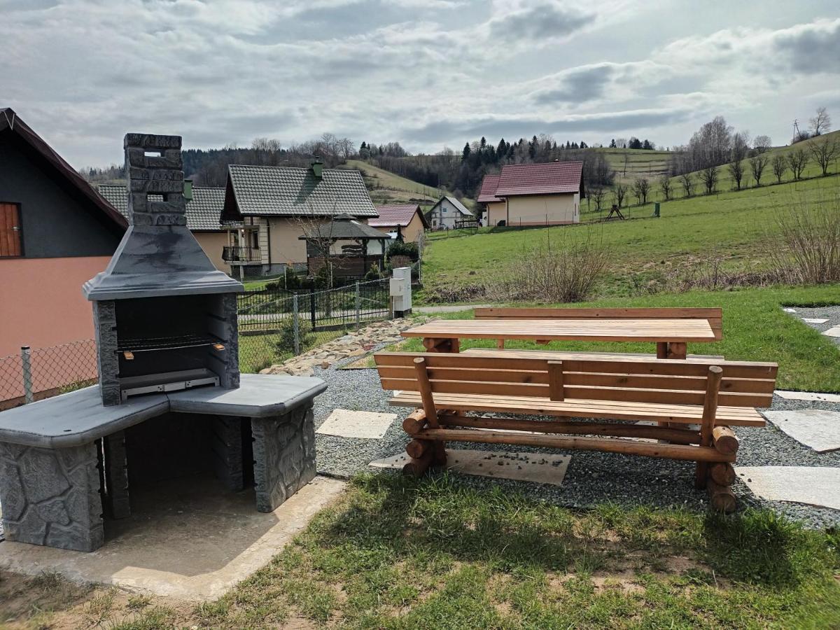 Motylowe Wzgorze Apartamenty Zawóz Dış mekan fotoğraf